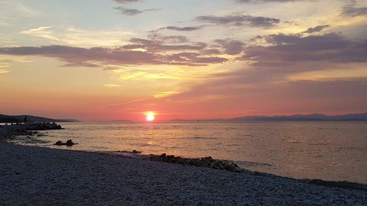 Aparthotel Marina Gromela Mirce Exteriér fotografie