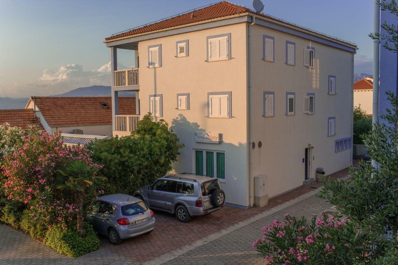 Aparthotel Marina Gromela Mirce Exteriér fotografie